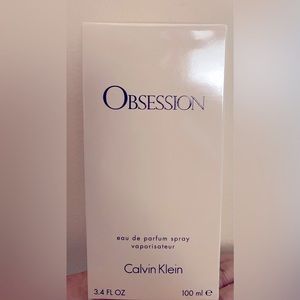 Calvin Klein 3.4 oz Eau De Parfum Spray